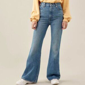 Levi's 70's High Rise Flare Jeans